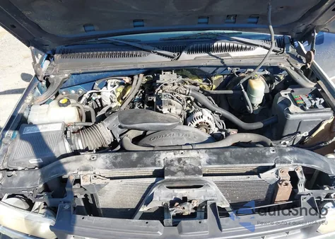 2002 Chevrolet Silverado 1500 z USA, uszkodzony, nr VIN 2GCEC19T721135385